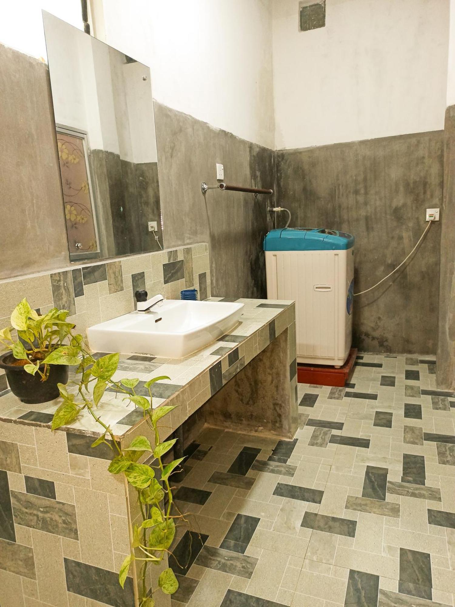 Maneesha Guest House Weligama Bagian luar foto