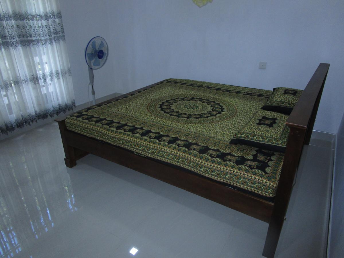 Maneesha Guest House Weligama Bagian luar foto