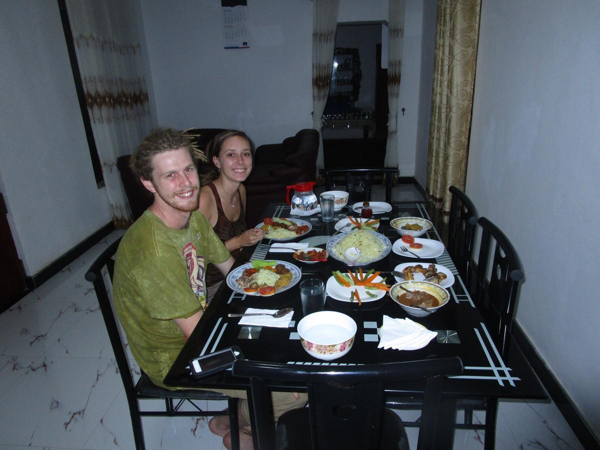 Maneesha Guest House Weligama Bagian luar foto